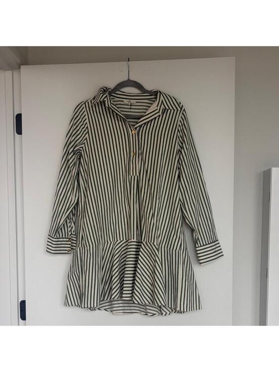 entro Dresses & Skirts - Entro Black and White Striped Dress